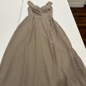 Classic chiffon bridesmaids dress in cream/beige